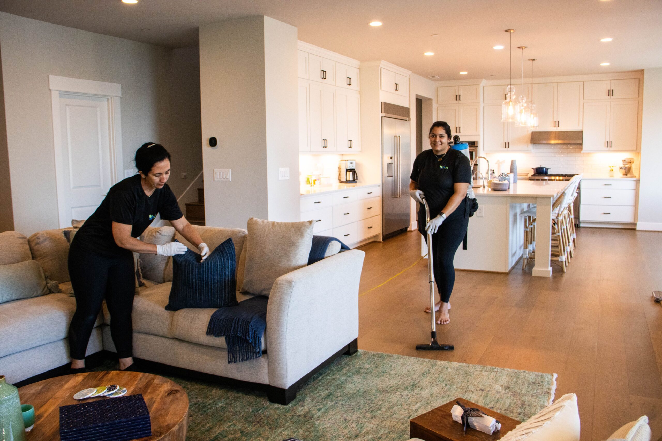 Professional Cleaners vs. DIY: What's the Real Difference?
